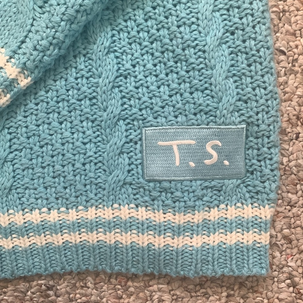 Taylor Swift’s 1989 Taylor’s Version Women's Blue Cable Knit Sweater - Picture 4 of 6